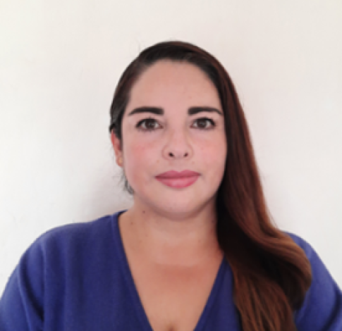 Yasna-Molina-red_mujeres